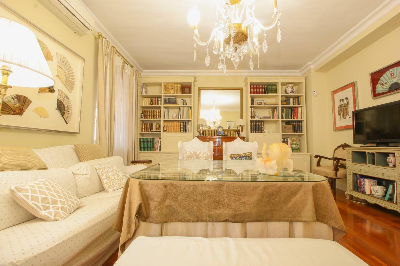 Apartamento La Feria Apartment Seville Exterior photo